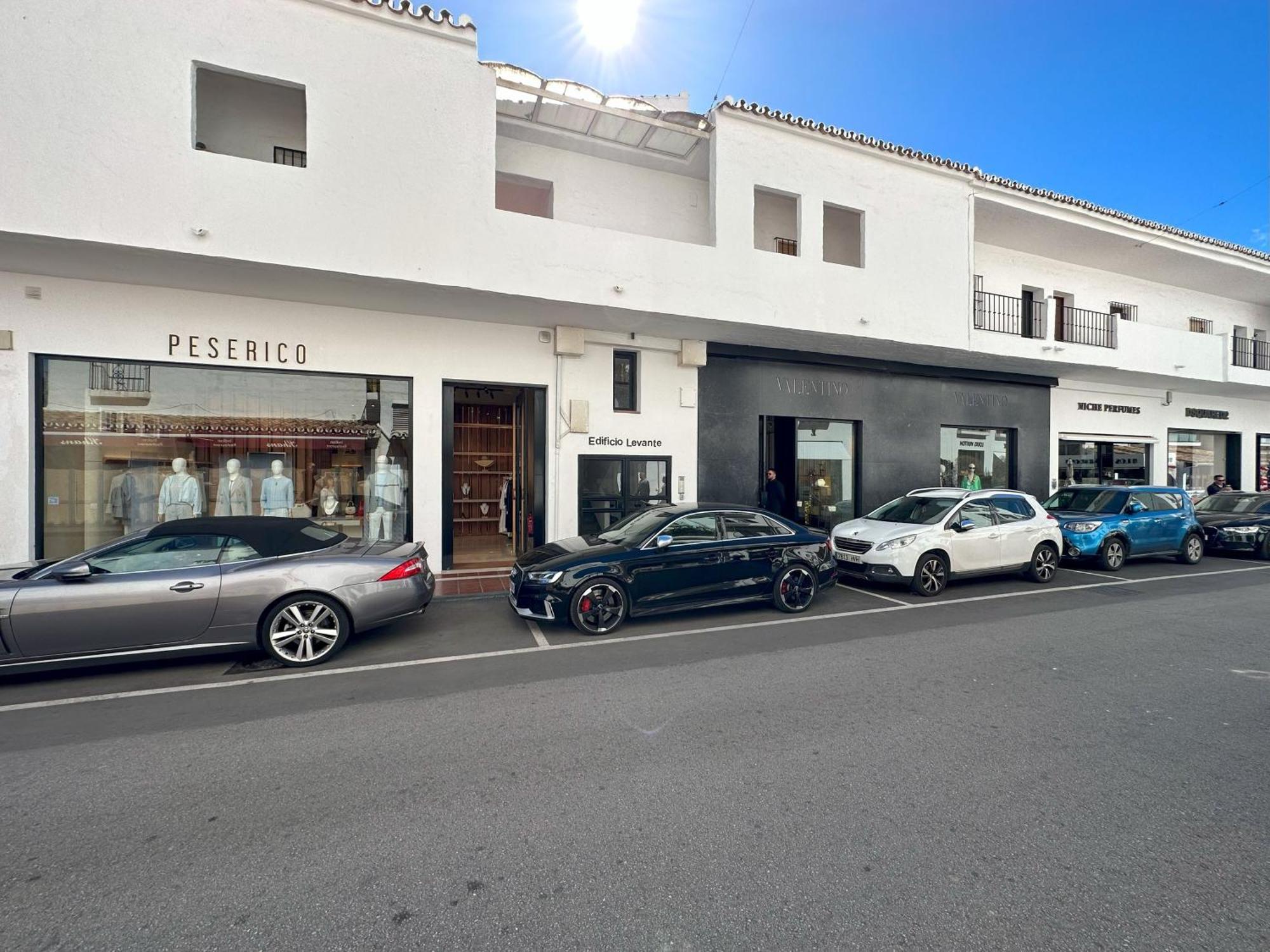 Apartament First Line Beach - Puerto Banus